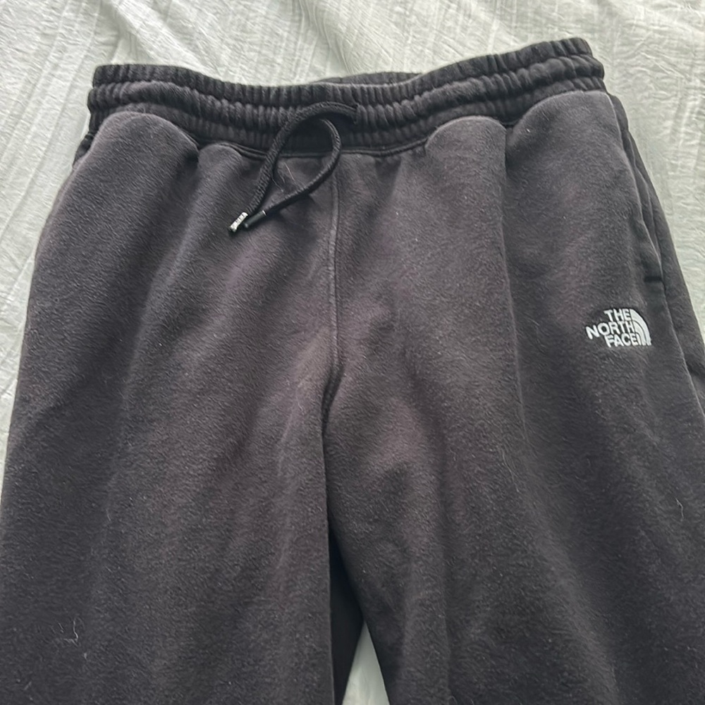 Black Womens size small north face sweat pants.